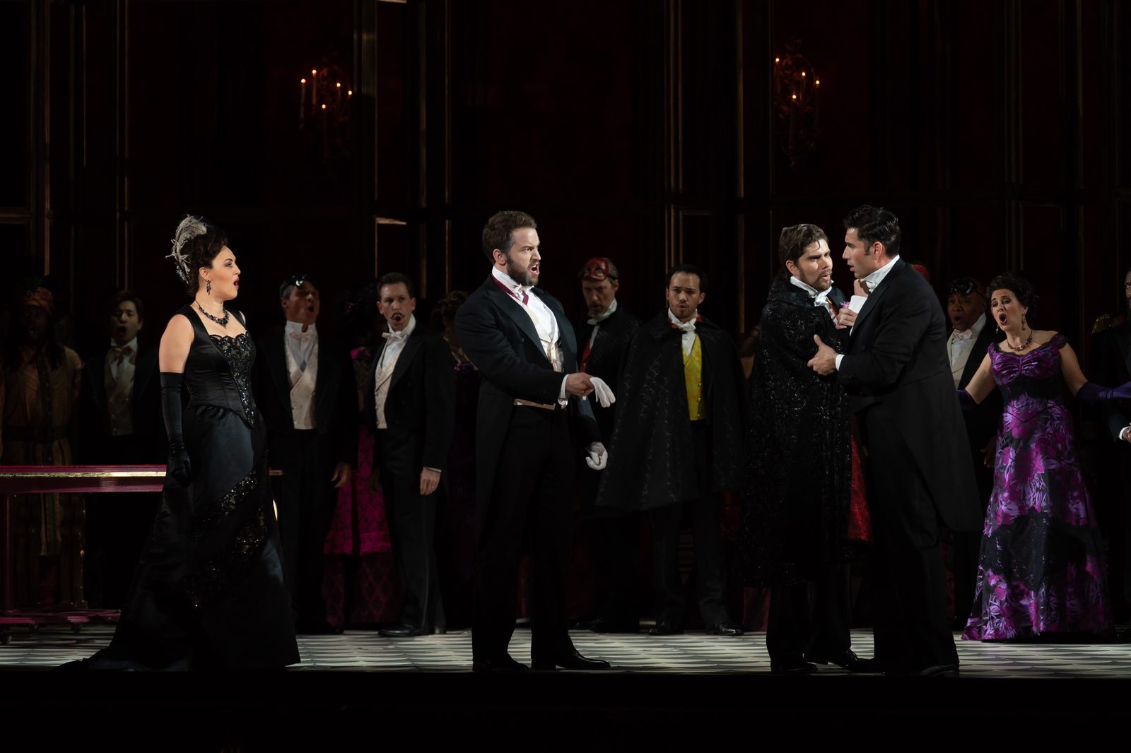 Michael Hewitt singing in white tie in La traviata with Washington National Opera at The Kennedy Center